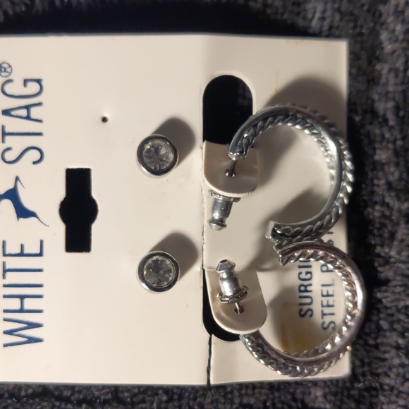 White Stag Set Of Two Silver Tone Pierced Earrings - Picture 3 of 4